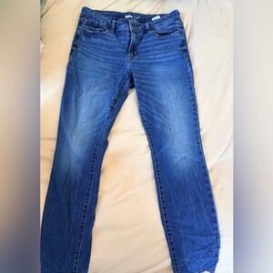 Old Navy Women's Mid-Rise Skinny Jeans in Medium Blue Wash